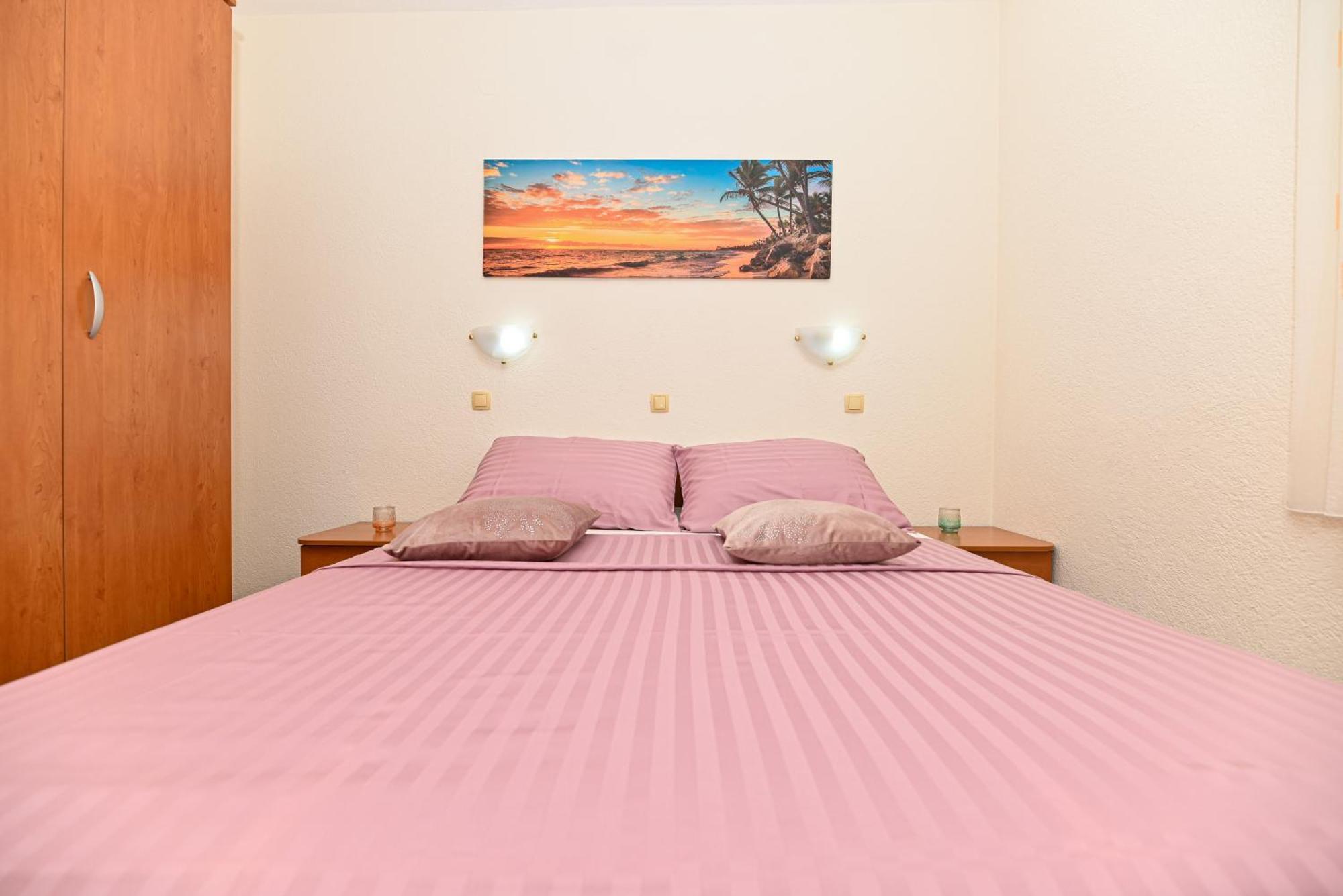 Apartments Patricia Trogir Buitenkant foto