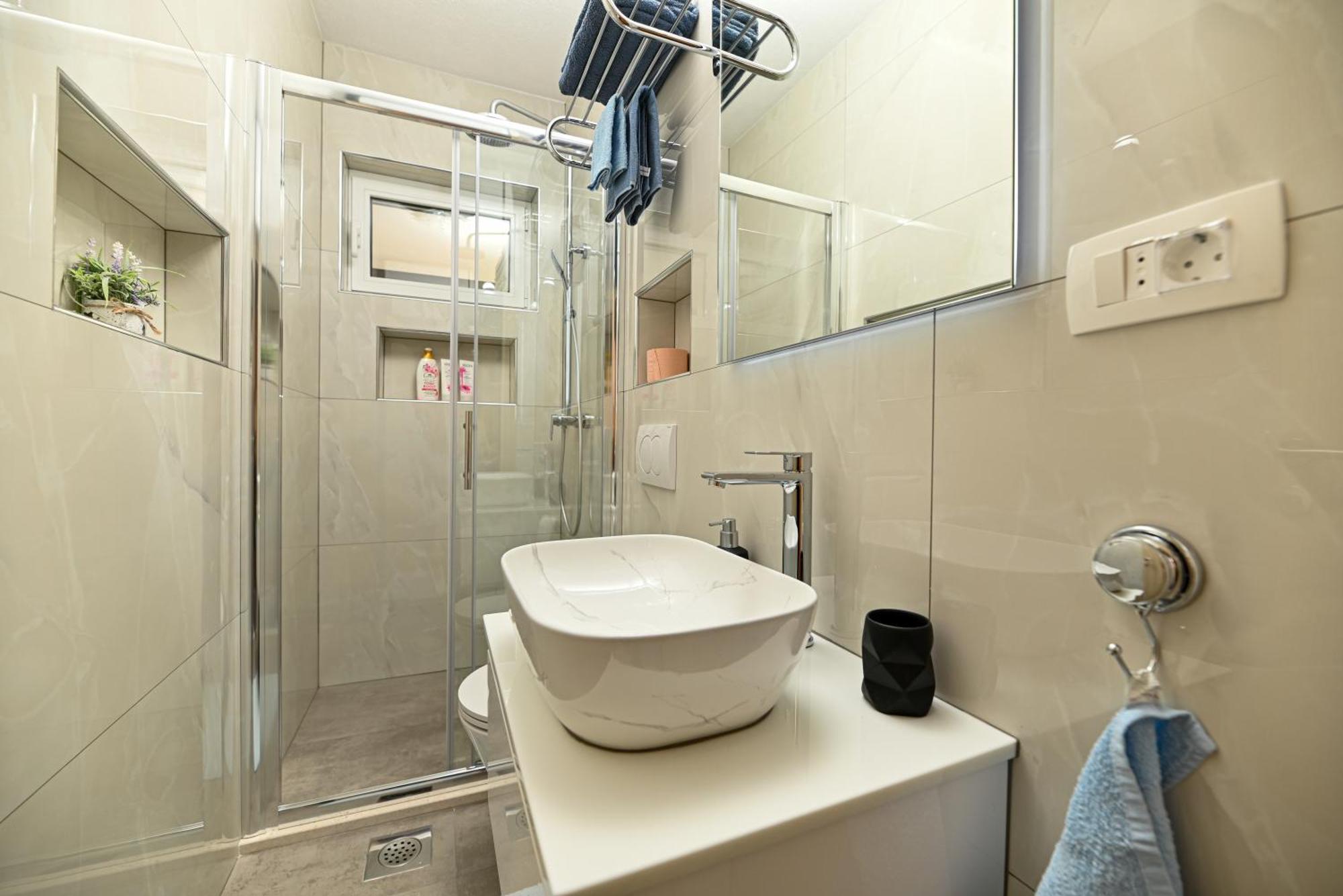 Apartments Patricia Trogir Buitenkant foto