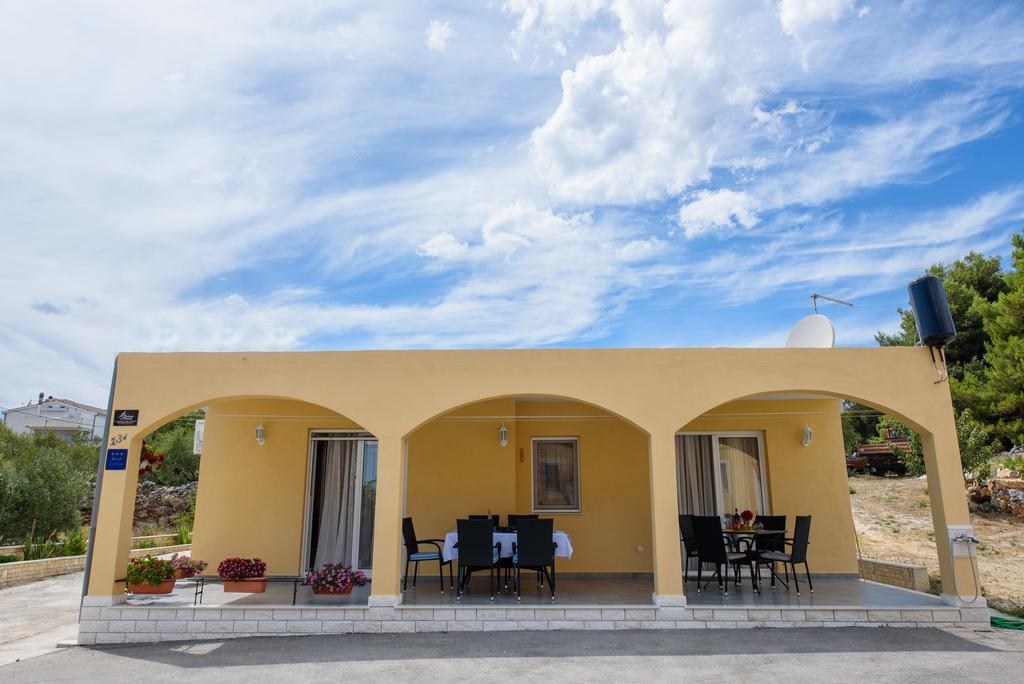 Apartments Patricia Trogir Buitenkant foto
