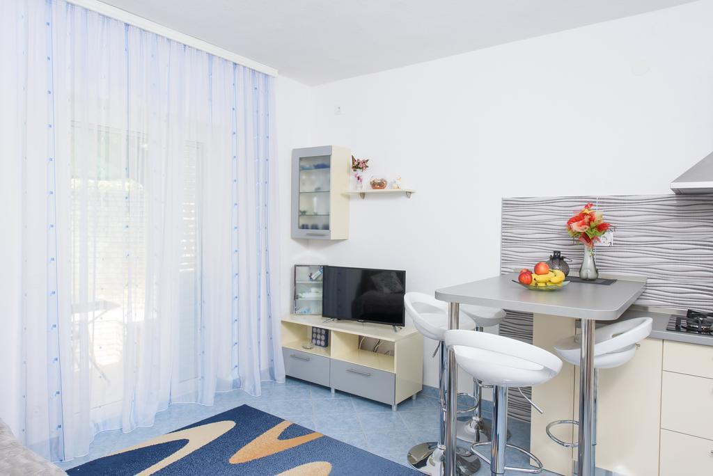 Apartments Patricia Trogir Buitenkant foto